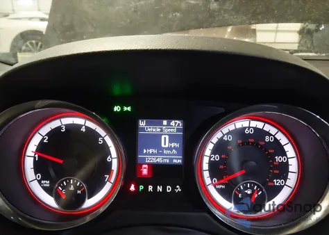 2019 Dodge Grand Caravan Gt z USA, uszkodzony, nr VIN 2C4RDGEG5KR717688